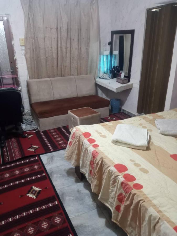 Guest House Hazem Al Azraq ash Shamālī Екстериор снимка