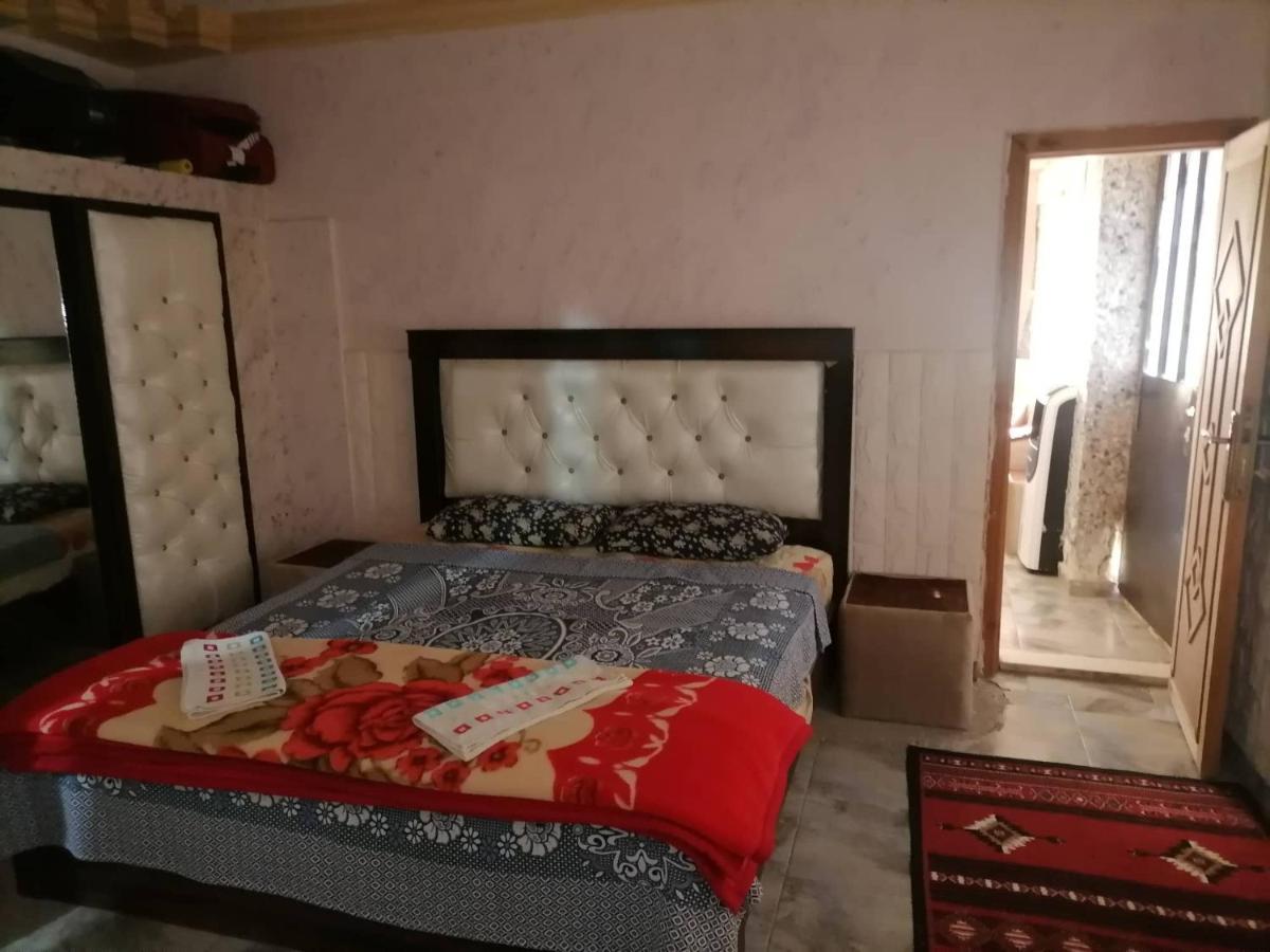 Guest House Hazem Al Azraq ash Shamālī Екстериор снимка